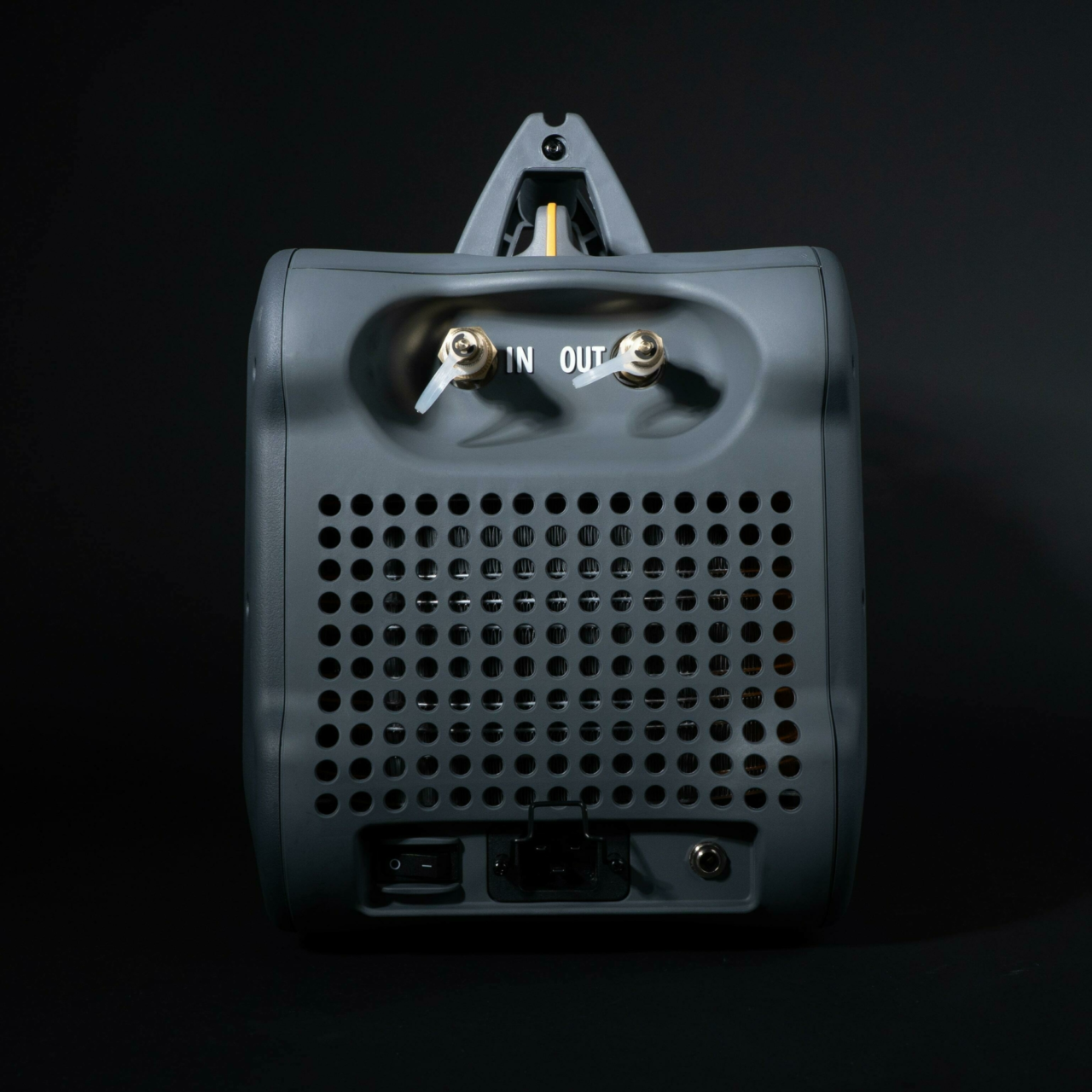 MR53 INT DSC2977 min